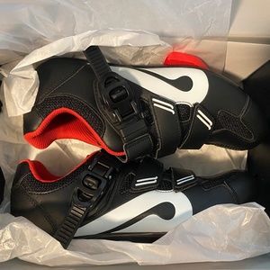 Peloton Cycling Shoes (Size 37)